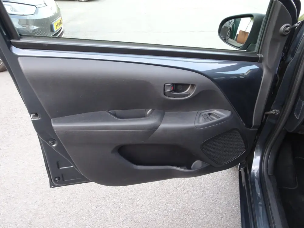Toyota Aygo 1.0 VVT-i x-fun Airco, elektrische ramen, centra uit 2019, foto 9