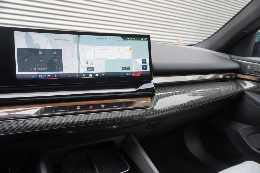 BMW i5 Touring eDrive40 uit 2026, foto 12