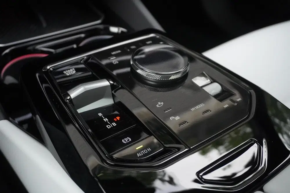 BMW i5 Touring eDrive40 uit 2026, foto 13