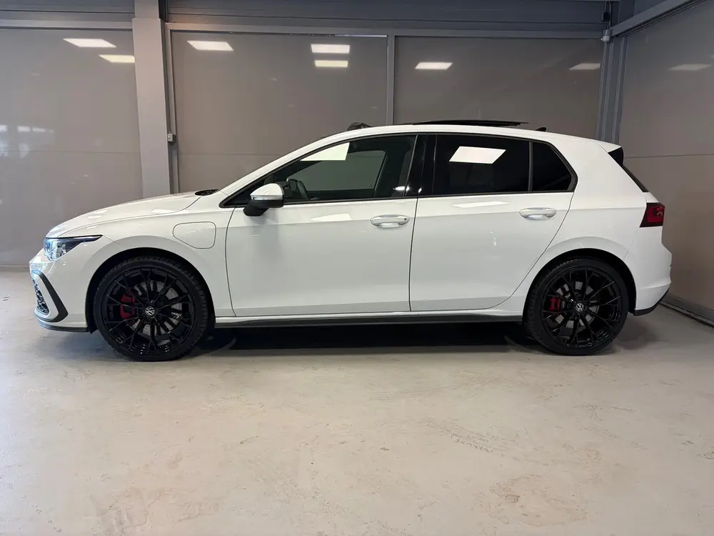 Volkswagen Golf GTE 1.4 eHybrid | panorama-dak | iQ Light | uit 2021, foto 3