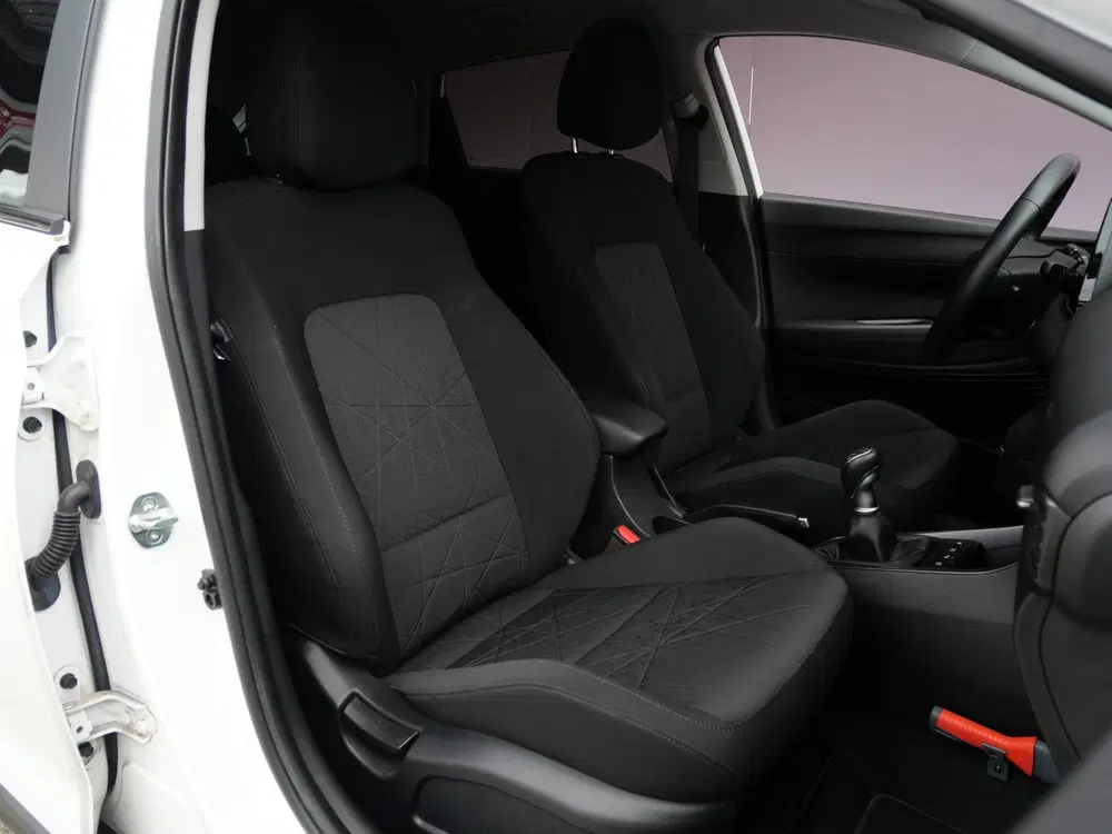 Hyundai BAYON 1.0 T-GDI 48V PREMIUM uit 2022, foto 6