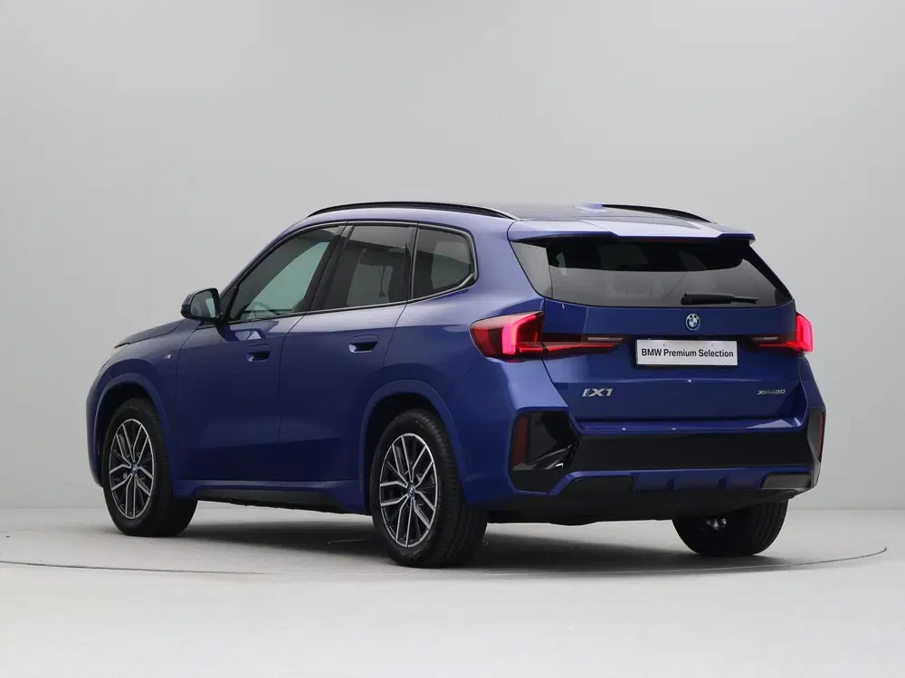 BMW iX1 xDrive30 67 kWh M Sport Edition SoH 100% ( uit 2025, foto 10