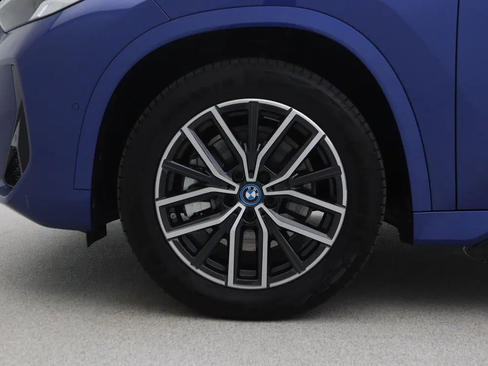 BMW iX1 xDrive30 67 kWh M Sport Edition SoH 100% ( uit 2025, foto 18