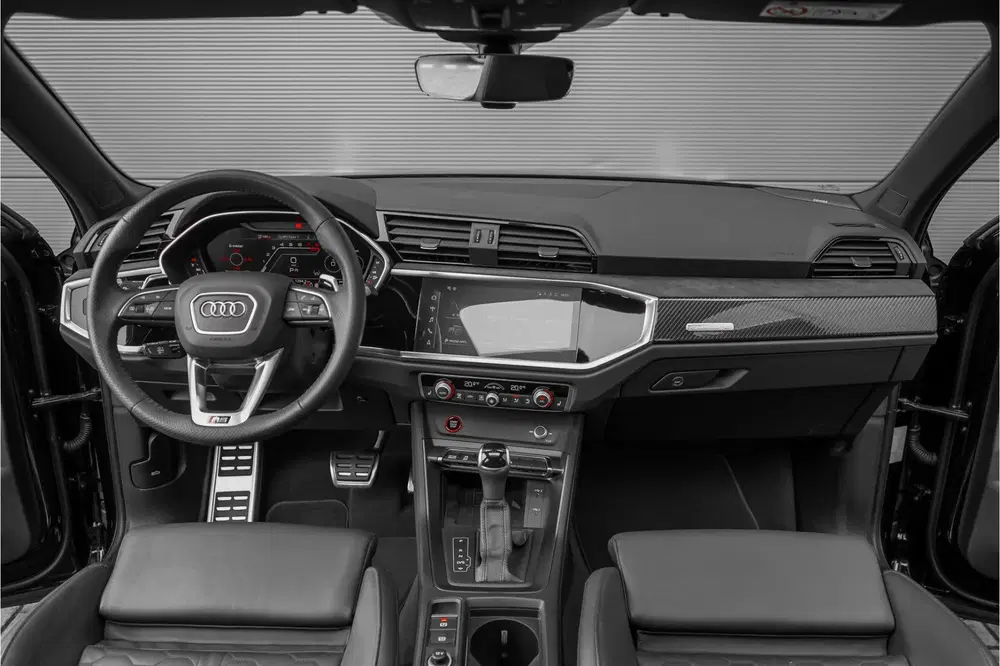 Audi RS Q3 TFSI Keramisch Pano Sonos ACC Trekhaak uit 2022, foto 2