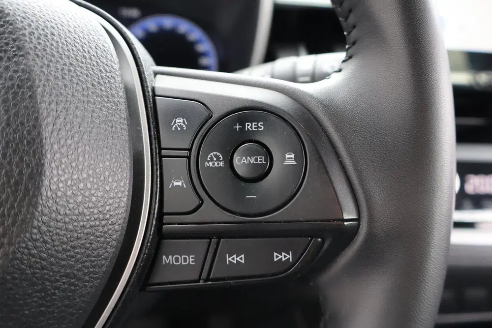 Toyota Corolla Cross 2.0 High Power Hybrid Active 1e Eigenaa uit 2023, foto 15