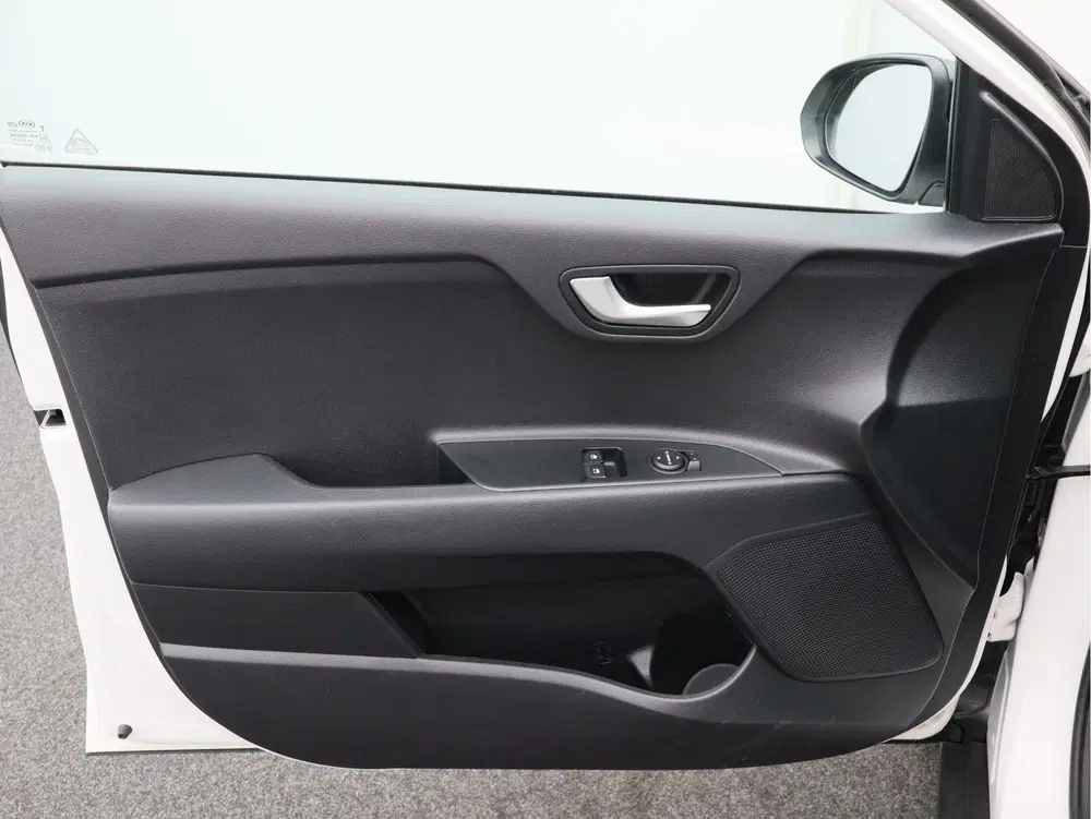 Kia Stonic 1.0 T-GDi MHEV DynamicLine uit 2021, foto 11