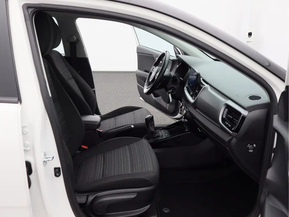 Kia Stonic 1.0 T-GDi MHEV DynamicLine uit 2021, foto 18