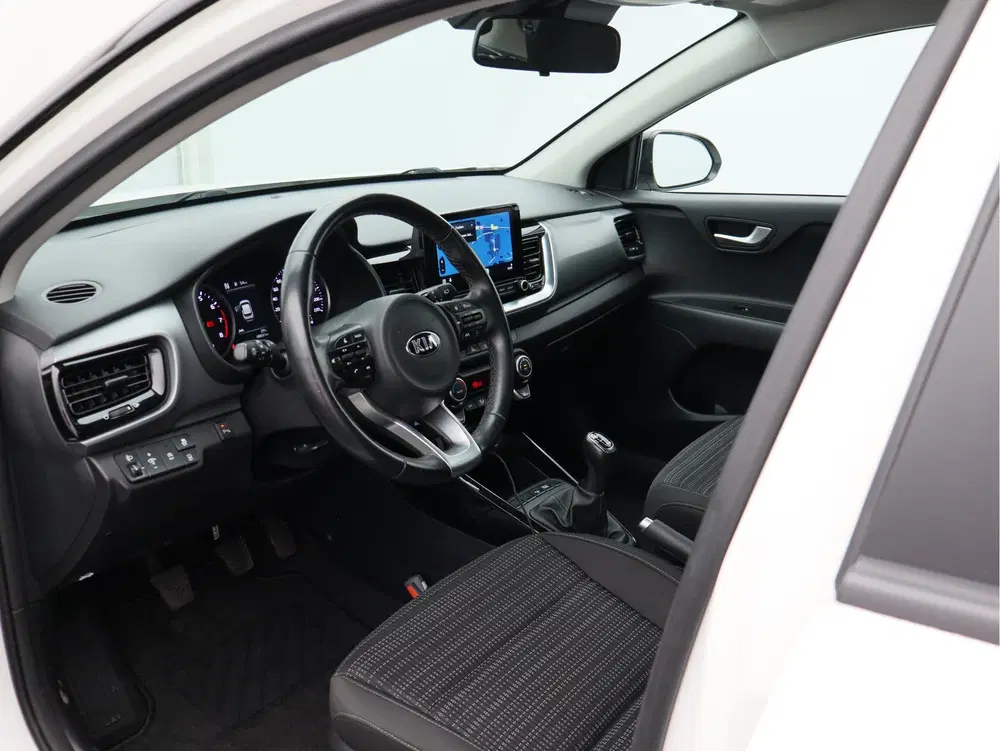 Kia Stonic 1.0 T-GDi MHEV DynamicLine uit 2021, foto 5