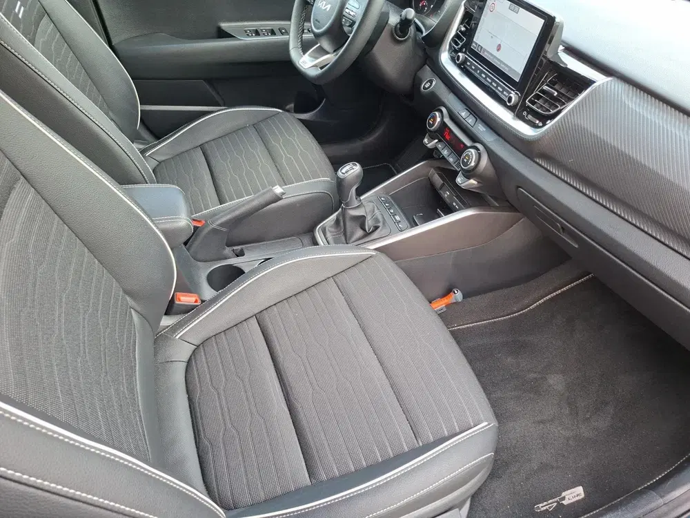 Kia Stonic 1.0 T-GDi MHEV GT-Line Dealer onderhouden uit 2023, foto 11