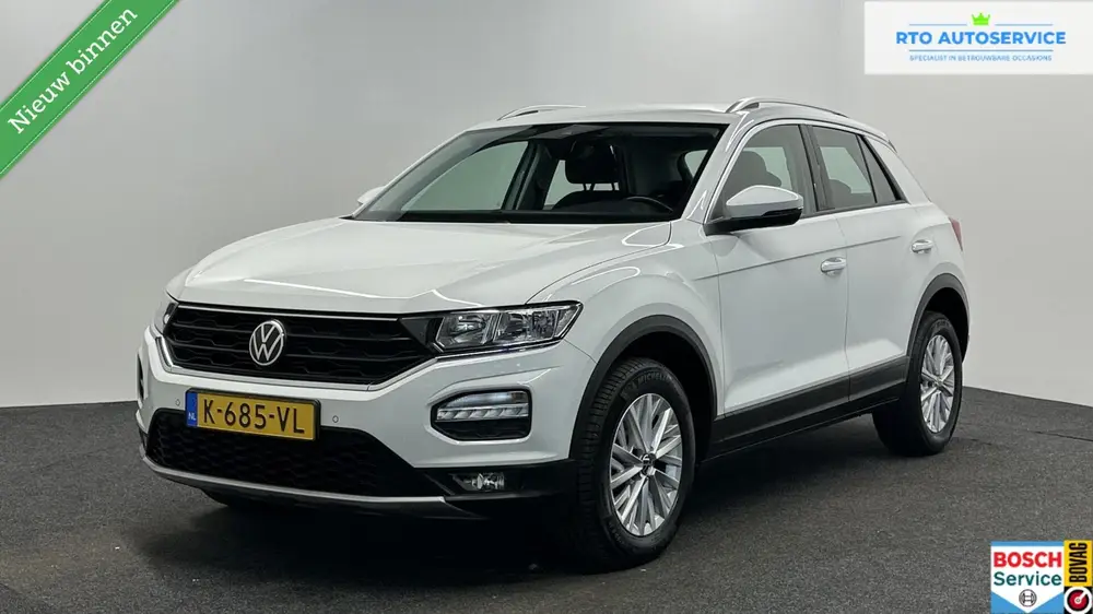 Volkswagen T-Roc 1.0 TSI Style Business CARPLAY NAVI ADAPTIE uit 2021