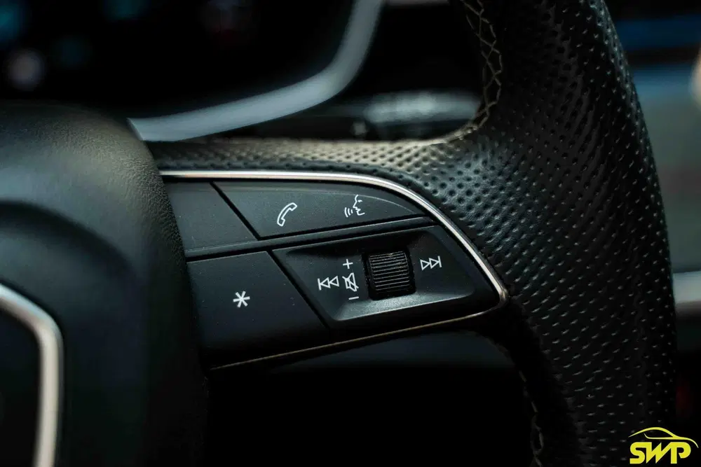 Audi Q3 45 TFSI e S Edition uit 2024, foto 16