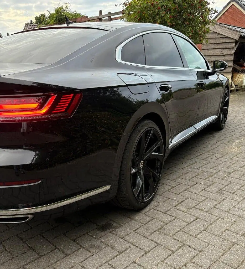 Volkswagen Arteon 2.0 TDI 190pk R-line Business DSG-7 uit 2019, foto 6