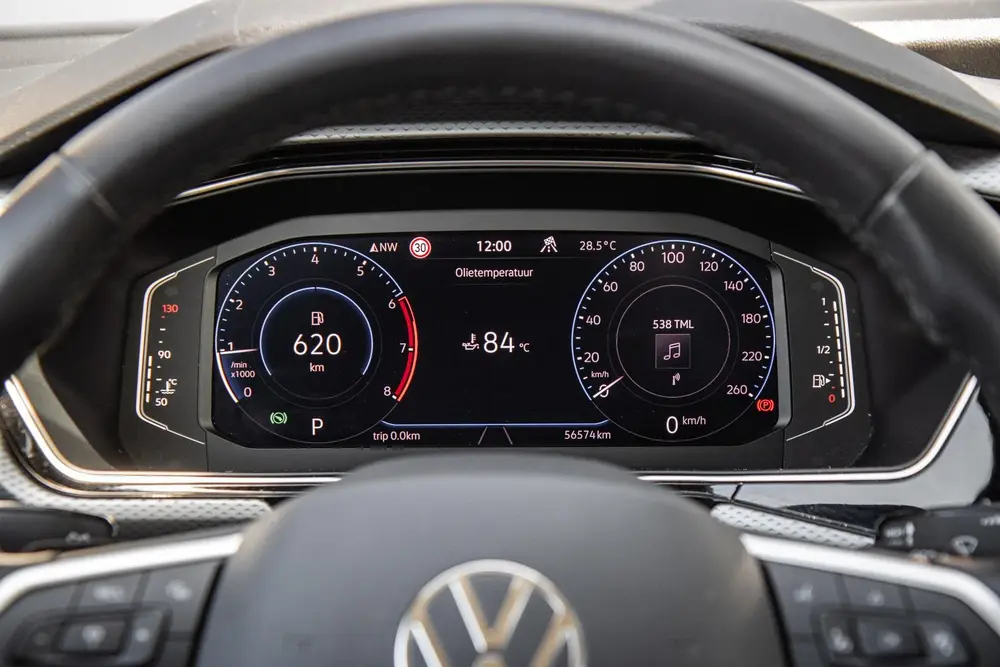 Volkswagen T-Cross 1.0 TSI 110pk DSG R-Line | 18" Velgen | C uit 2022, foto 19