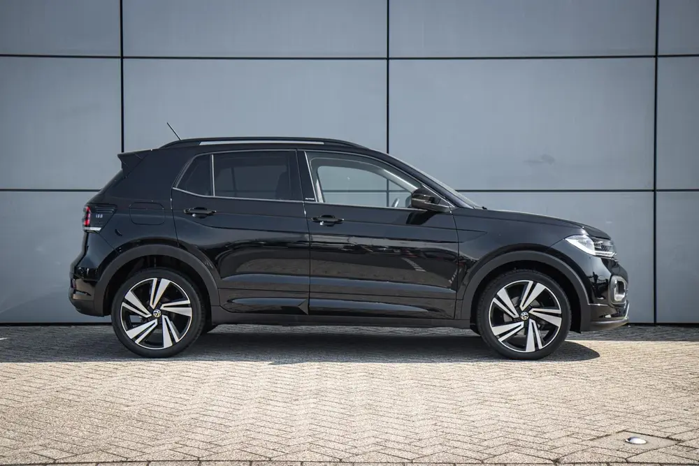 Volkswagen T-Cross 1.0 TSI 110pk DSG R-Line | 18" Velgen | C uit 2022, foto 3