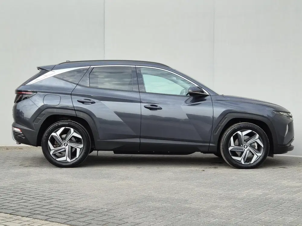 Hyundai TUCSON 1.6 T-GDI PHEV Comfort Smart 4WD uit 2022, foto 19