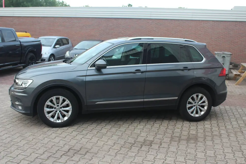 Volkswagen Tiguan 1.5 TSI Comfortline Business LED/PANO/STOE uit 2019, foto 11