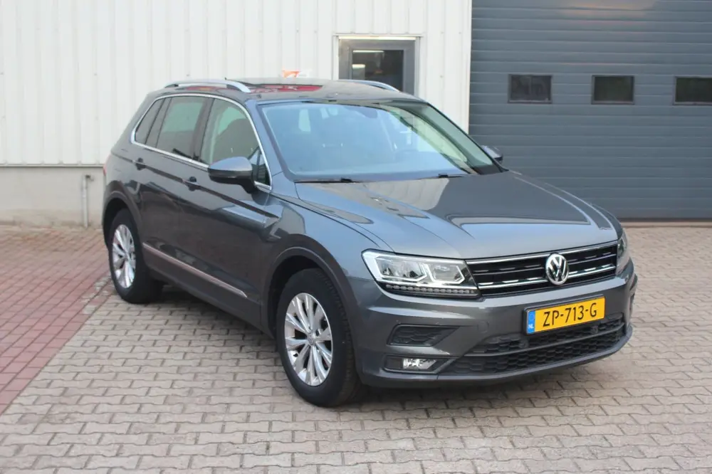 Volkswagen Tiguan 1.5 TSI Comfortline Business LED/PANO/STOE uit 2019, foto 5