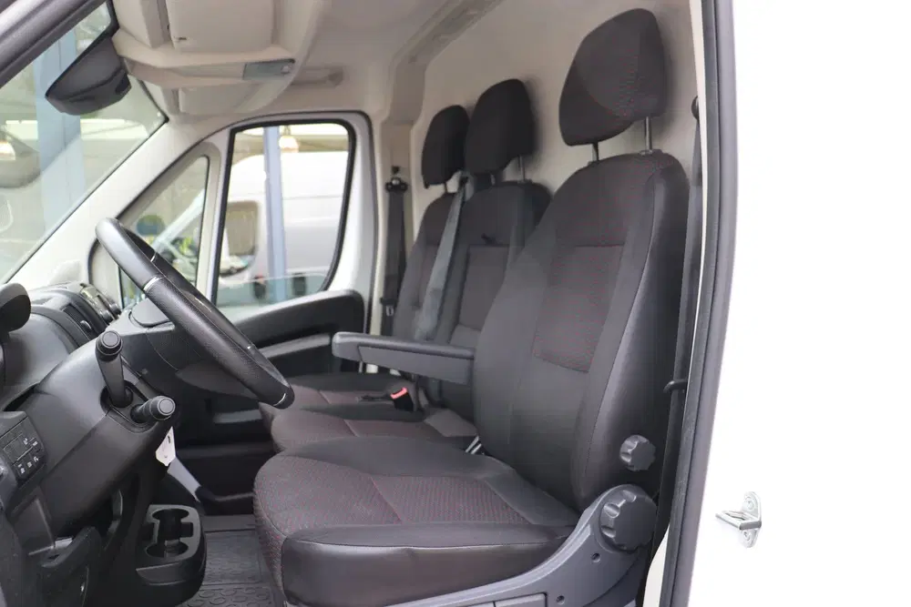 Peugeot Boxer 335 2.2 BlueHDi 140 L2H2 Pro EX.BTW (bj 20 uit 2021, foto 15