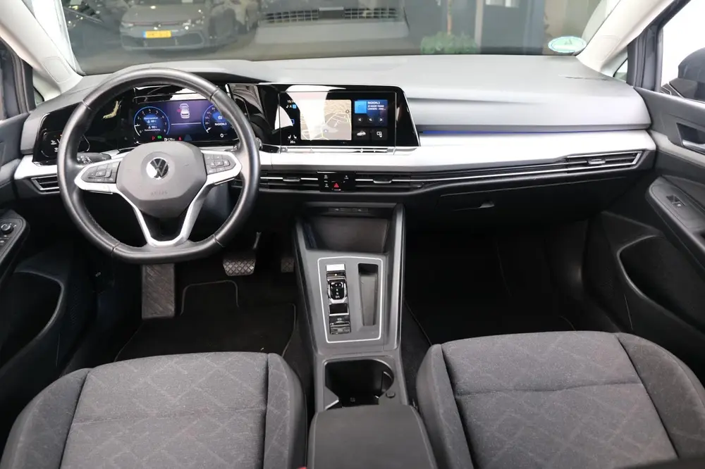 Volkswagen Golf 8 1.5 eTSI Style DSG 150pk Navi ACC PDC Cam uit 2021, foto 10