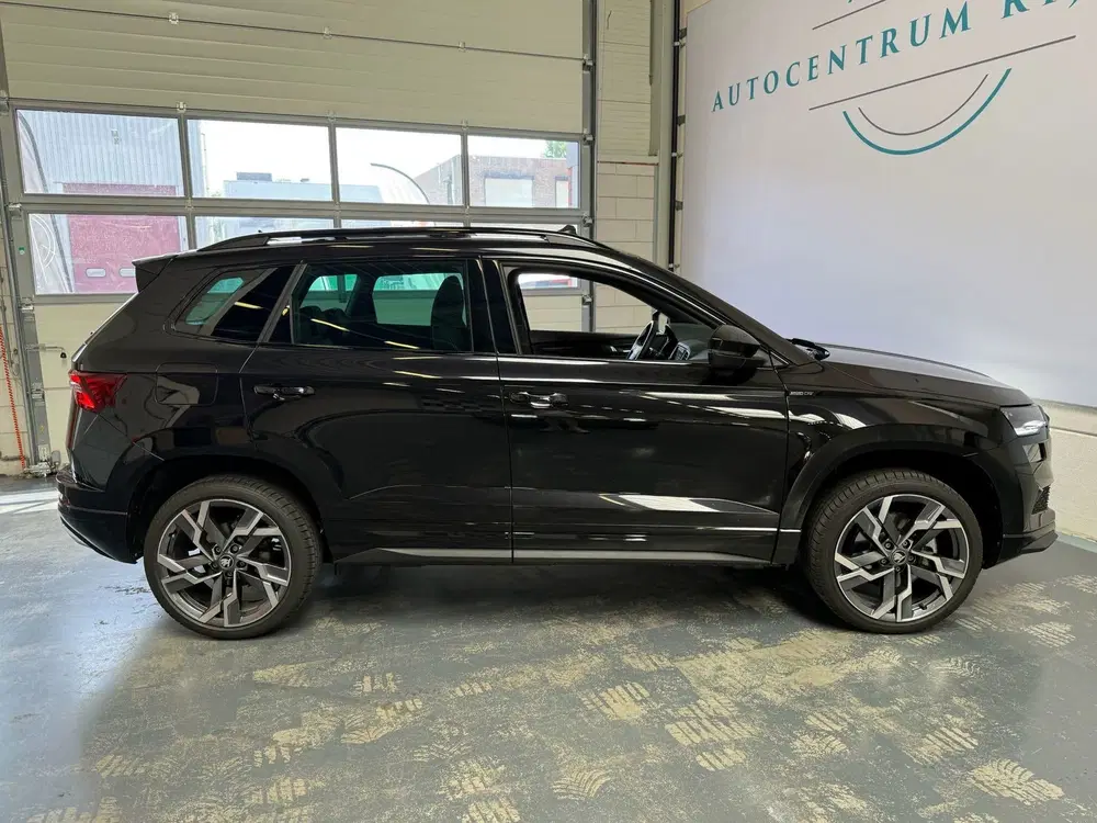 Skoda Karoq 1.5 TSI ACT Sportline uit 2025, foto 8