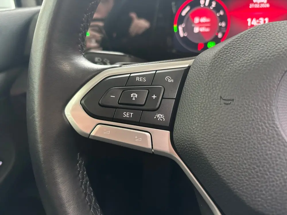 Volkswagen Golf 1.4 eHybrid Style | Cruise | Climate | Stoel uit 2022, foto 6