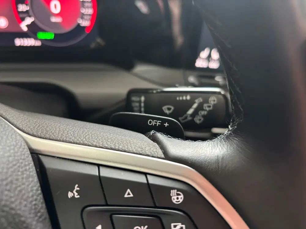 Volkswagen Golf 1.4 eHybrid Style | Cruise | Climate | Stoel uit 2022, foto 8