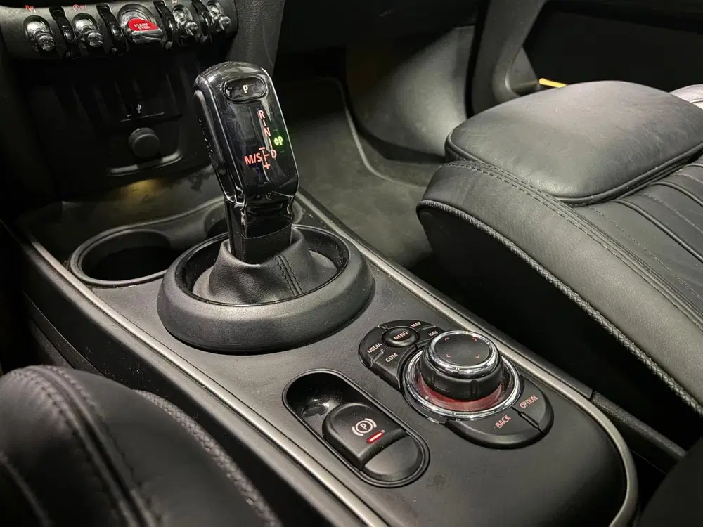 Mini Countryman 2.0 Cooper S MINI Yours (PANO uit 2021, foto 16