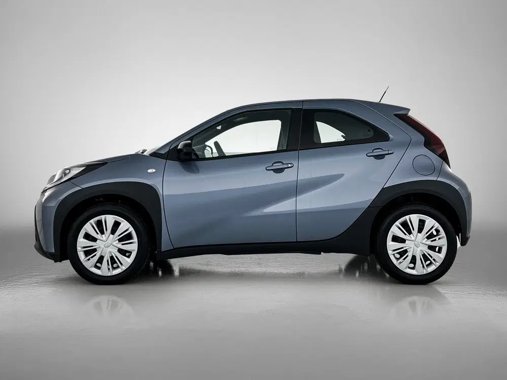 Toyota Aygo X 1.0 VVT-i MT Play *DEMO* uit 2025, foto 3