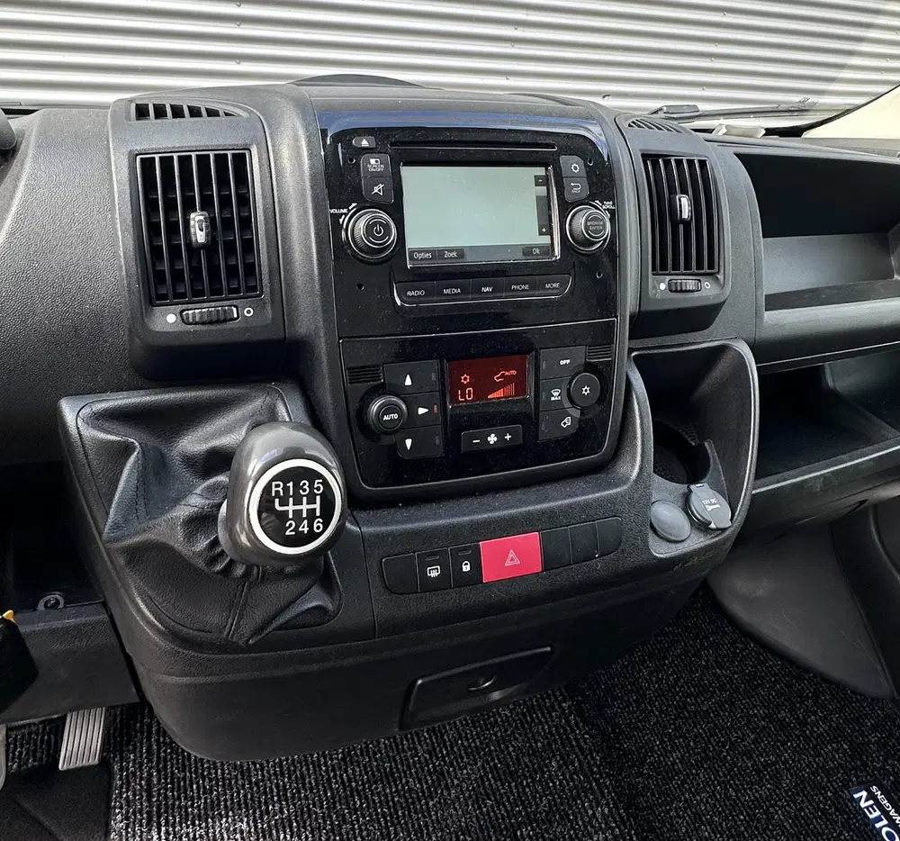 Peugeot Boxer 435 2.0 BlueHDI L4 Durisotti opbouw Mooie uit 2019, foto 12
