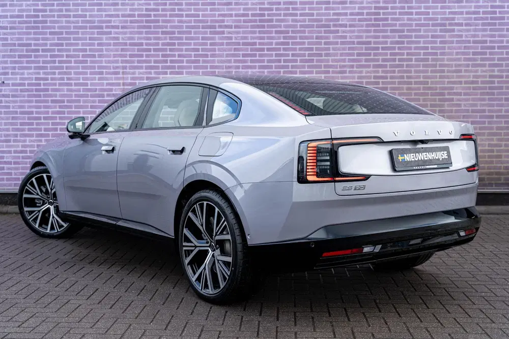 Volvo ES90 Single Motor Extended Range Ultra 92 kWh uit 2026, foto 10