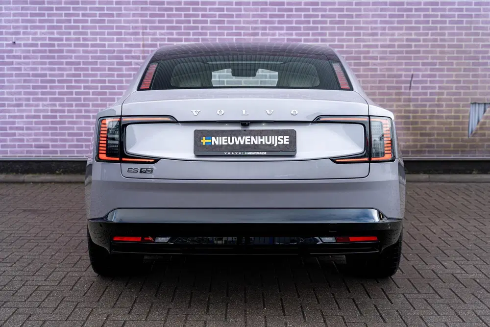 Volvo ES90 Single Motor Extended Range Ultra 92 kWh uit 2026, foto 12
