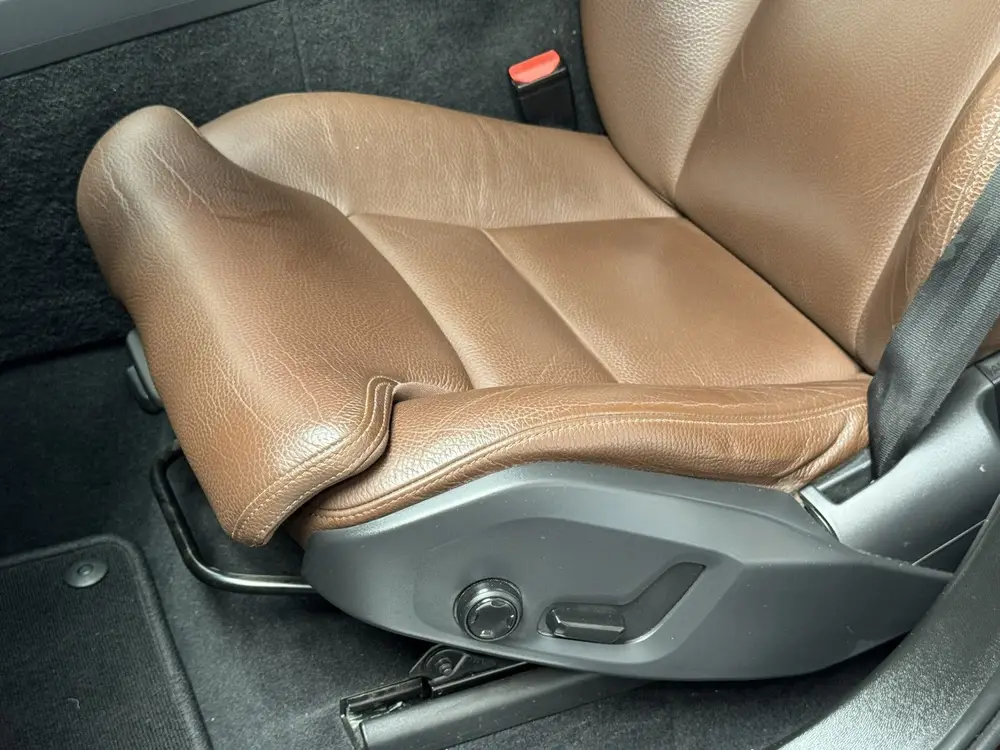 Volvo XC60 2.0 T4 MOMENTUM AUTOMAAT PANORAMADAK NAVIGATIE AD uit 2019, foto 15