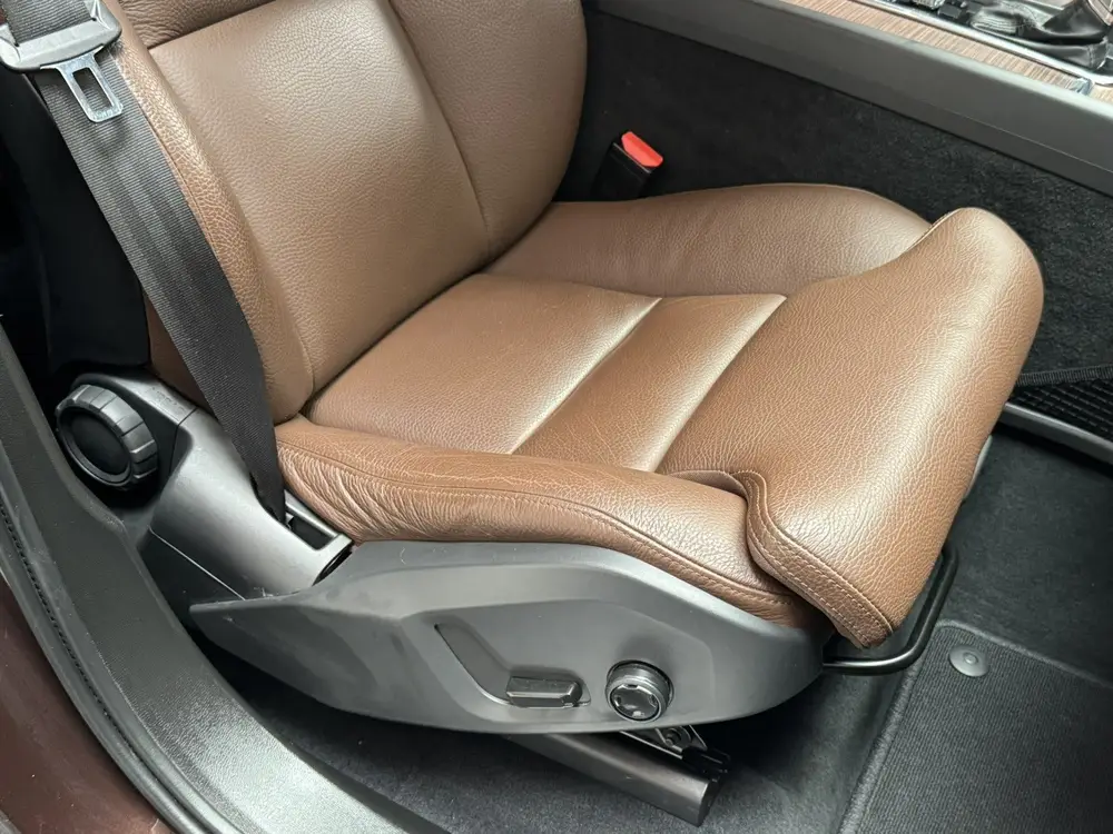 Volvo XC60 2.0 T4 MOMENTUM AUTOMAAT PANORAMADAK NAVIGATIE AD uit 2019, foto 17