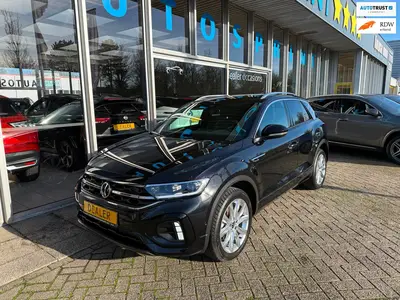 Volkswagen T-Roc 1.5 TSI R-Line Edition 150PK / LED KOPLAMPE uit 2025