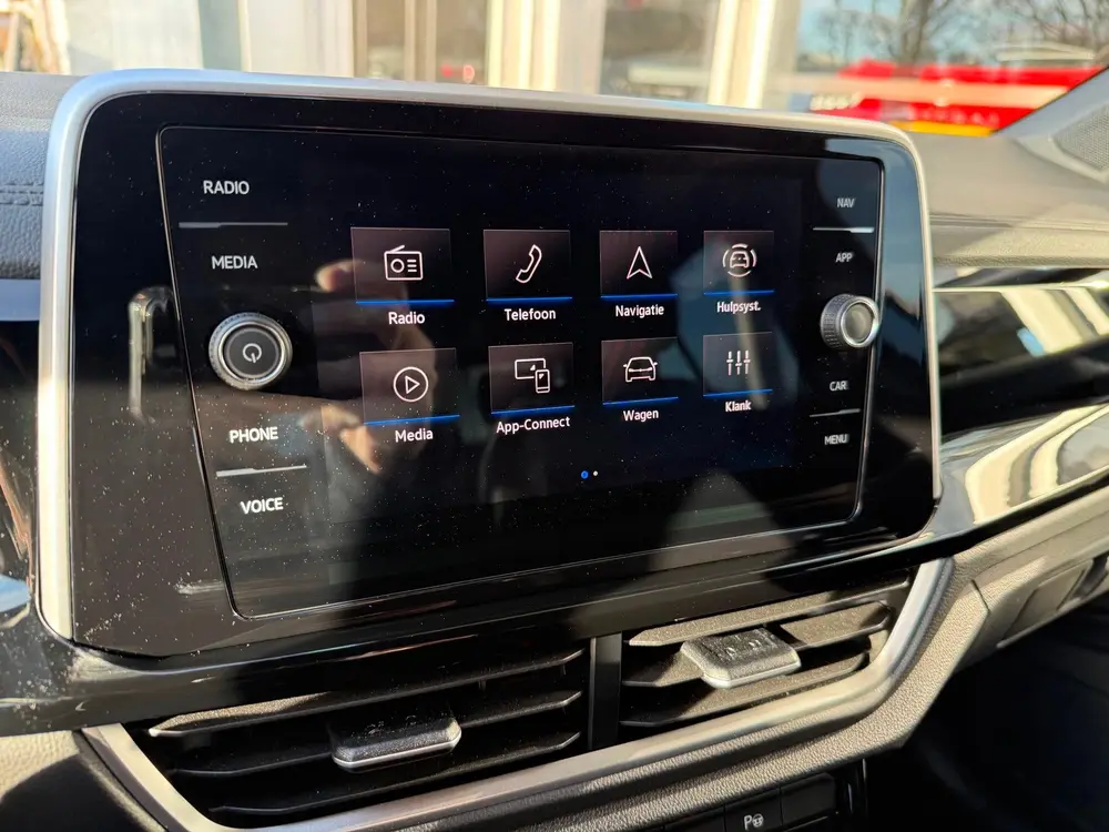 Volkswagen T-Roc 1.5 TSI R-Line Edition 150PK / LED KOPLAMPE uit 2025, foto 16