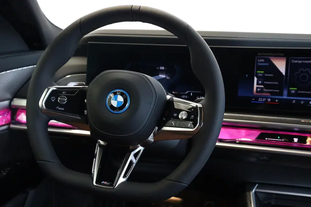 BMW i7 xDrive60 uit 2026, foto 12