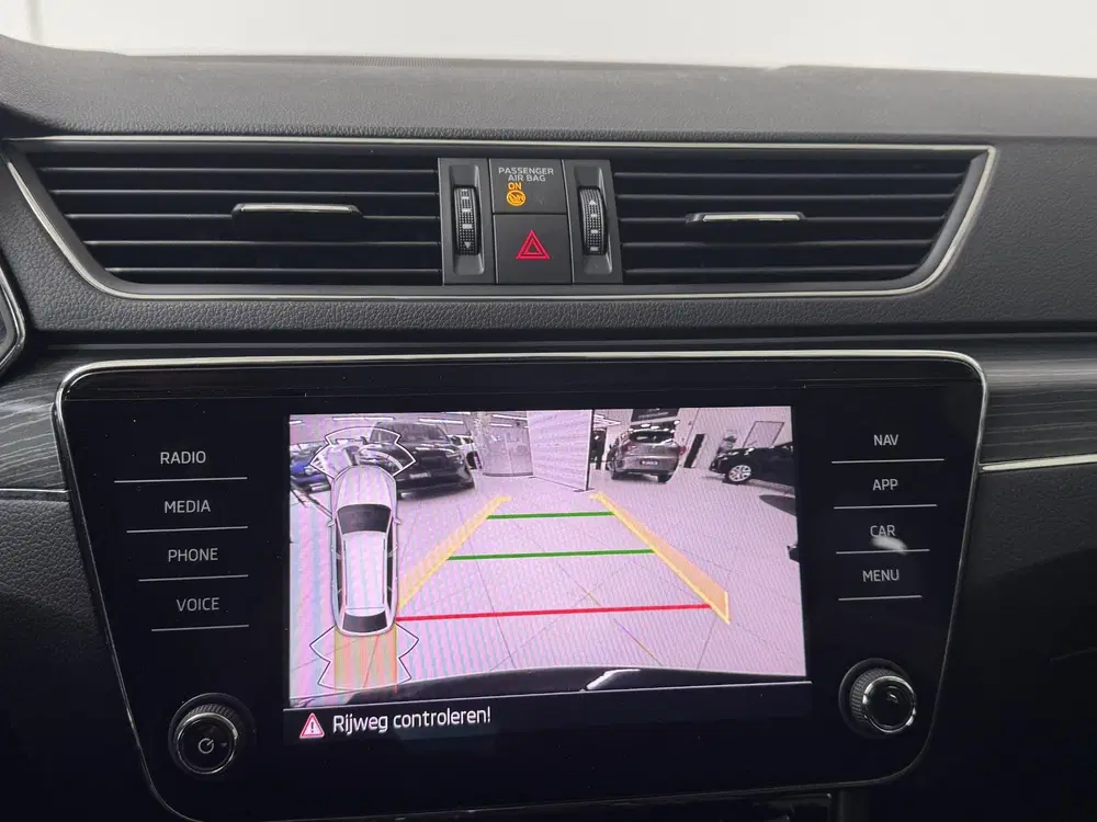 Skoda Superb 1.4 TSI iV Business Edition Plus uit 2022, foto 7
