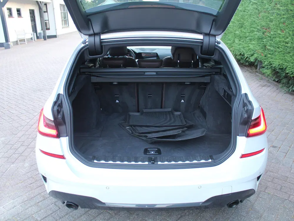BMW 3-serie 3 Serie Touring 320i High Executive Ed. M uit 2020, foto 19