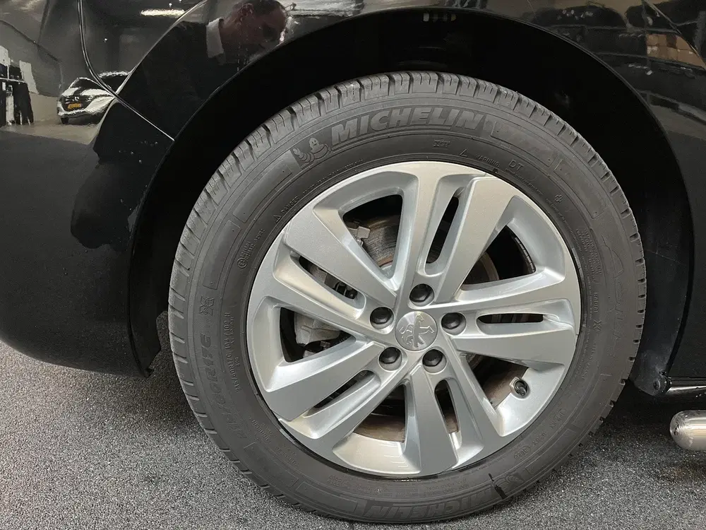 Peugeot Expert Long Premium 75 kWh 3-zits Automaat Airco uit 2023, foto 12
