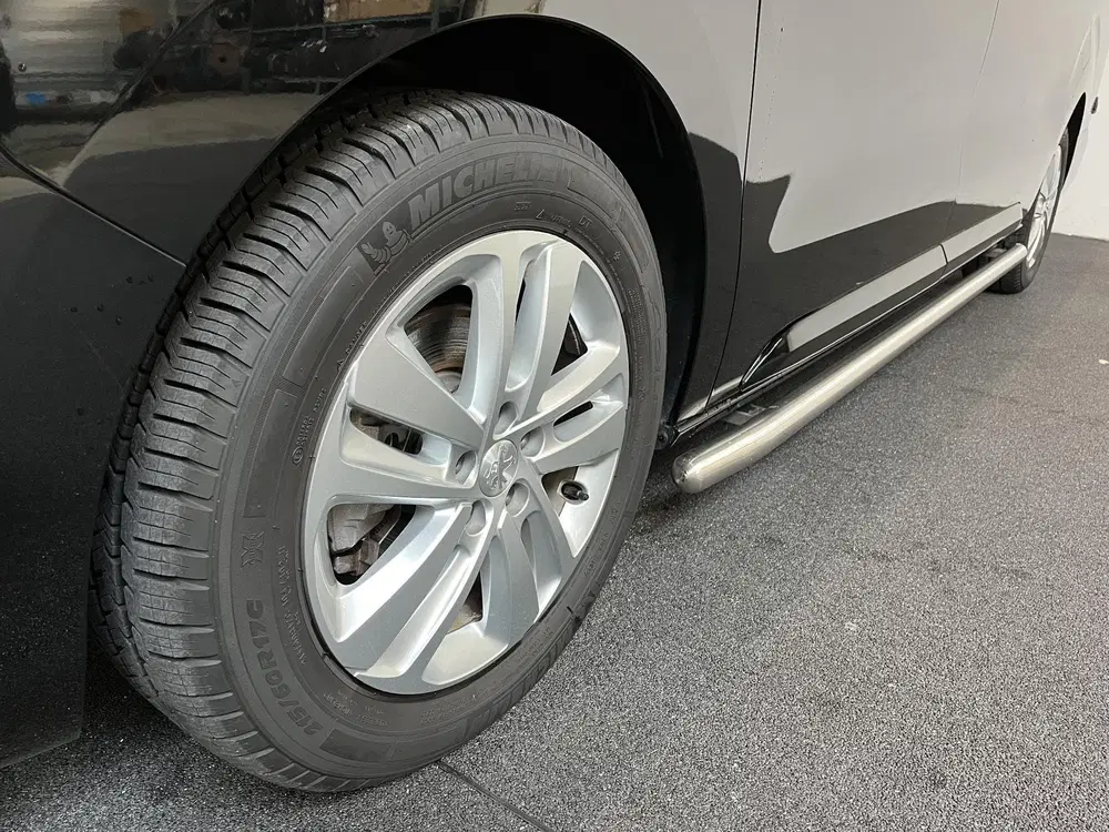 Peugeot Expert Long Premium 75 kWh 3-zits Automaat Airco uit 2023, foto 13