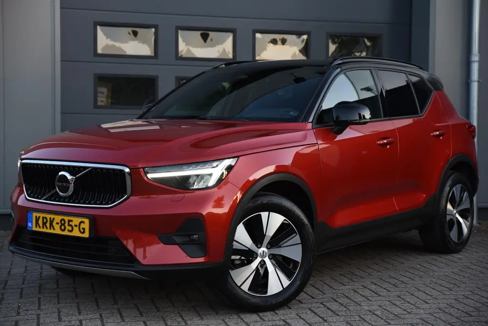 Volvo XC40 2.0 B3 Core 2 TONE uit 2023