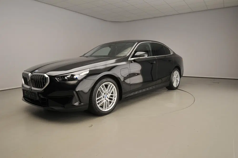BMW 5-serie Sedan 530e uit 2026