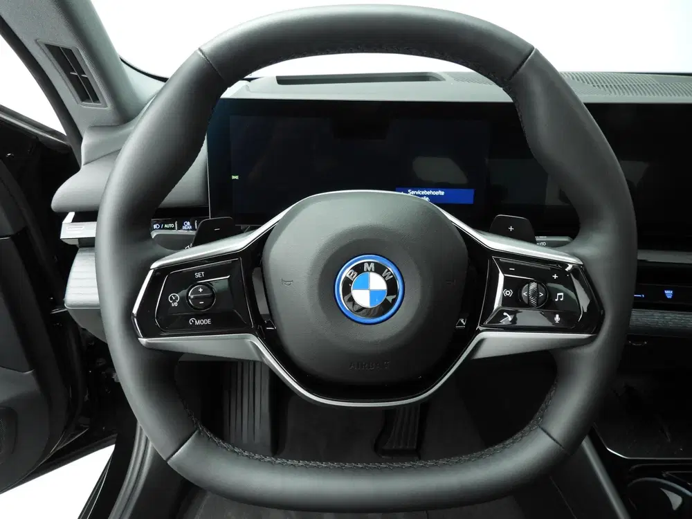 BMW 5-serie Sedan 530e uit 2026, foto 11