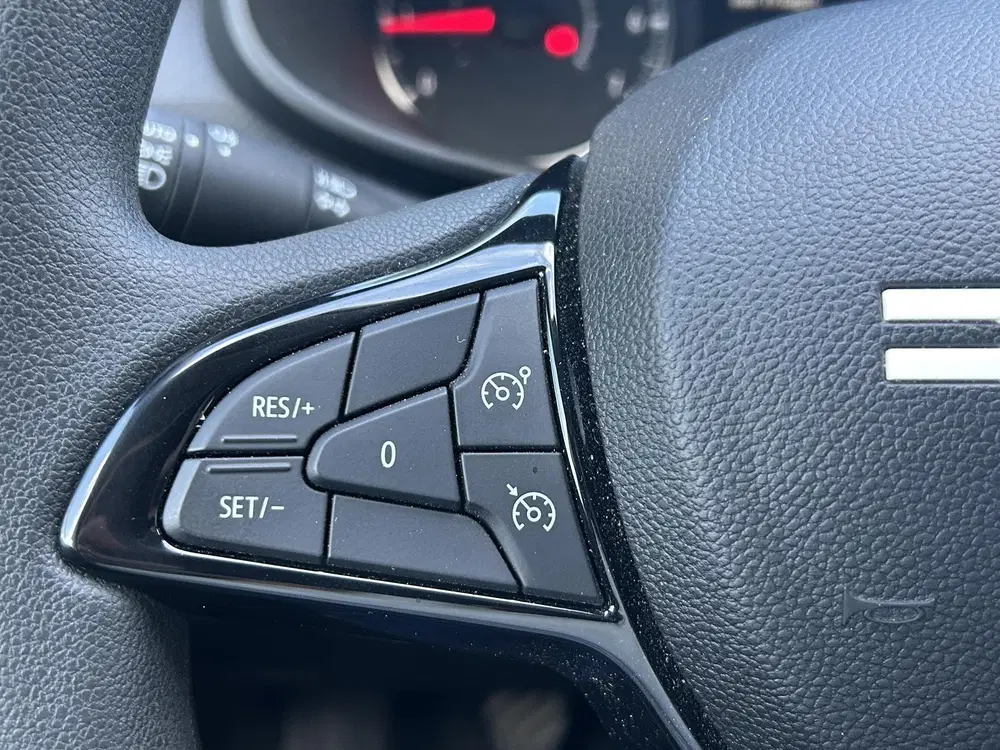 Dacia Jogger 1.0 TCe 100 ECO-G Essential 5p. uit 2024, foto 17