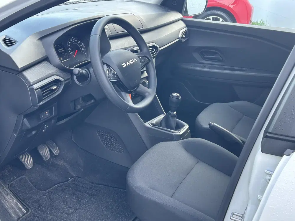 Dacia Jogger 1.0 TCe 100 ECO-G Essential 5p. uit 2024, foto 20
