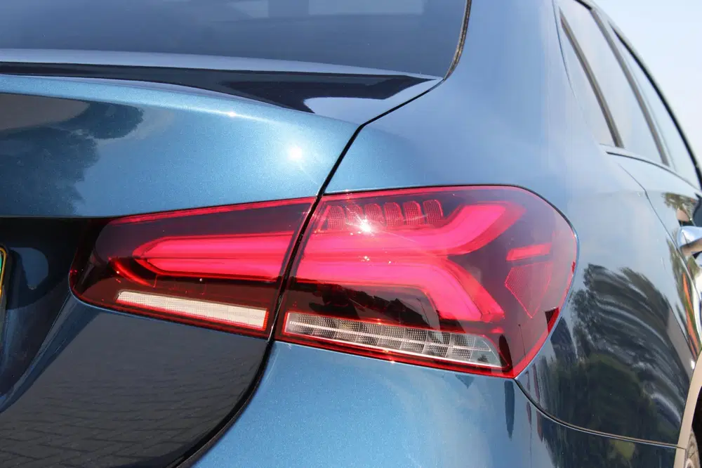 Mercedes-Benz A-Klasse 180 AMG Line Panodak Sfeerlicht Keyle uit 2023, foto 17
