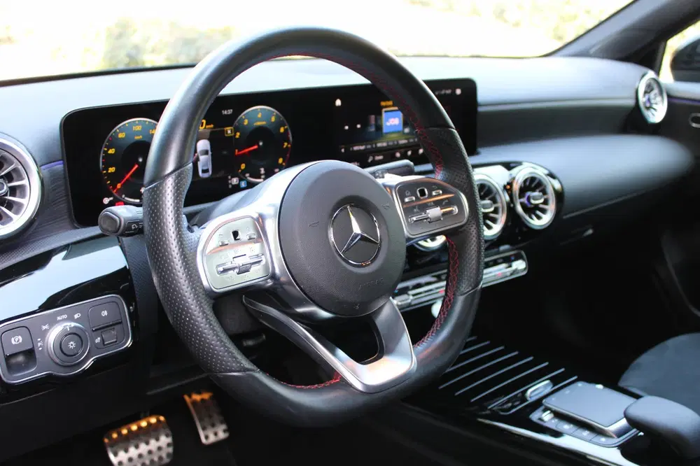 Mercedes-Benz A-Klasse 180 AMG Line Panodak Sfeerlicht Keyle uit 2023, foto 5