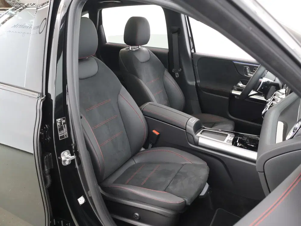 Mercedes-Benz B-Klasse 250e Business Solution AMG uit 2026, foto 10