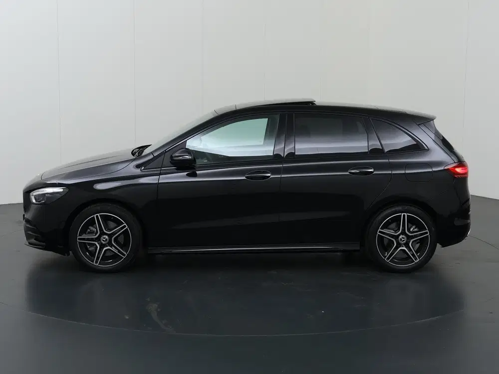 Mercedes-Benz B-Klasse 250e Business Solution AMG uit 2026, foto 5