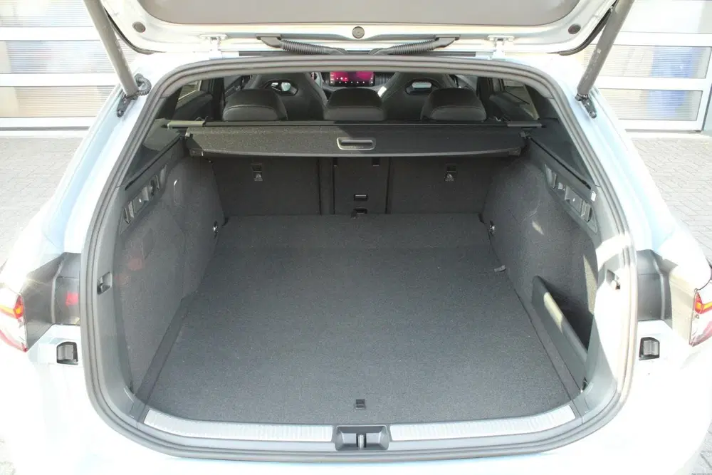 Skoda Superb 1.5 TSI 204pk PHEV Sportline Business uit 2026, foto 18